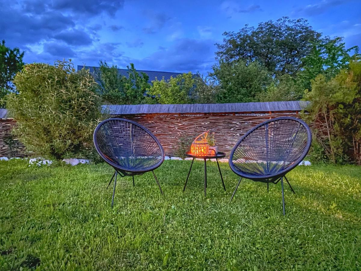 Отель Casa Chira Вишеу-де-Сус Экстерьер фото